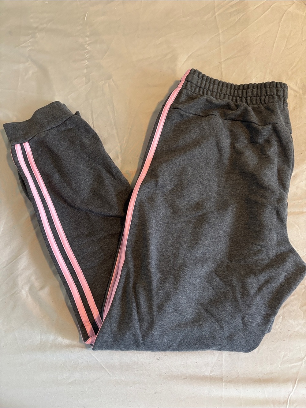 Adidas sweatpants